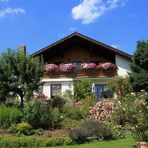 Apartment-ferienwohnung Penzkofer Zandt